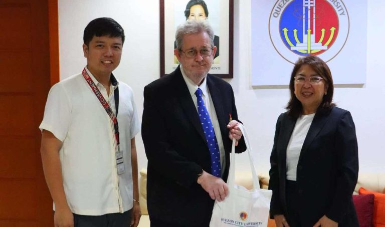 Krirk University Dean Visits QCU to Strengthen Academic Collaboration